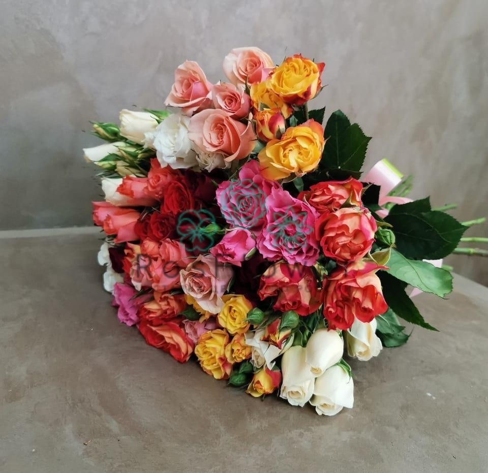 Букет цветов из: Розы в Русской Поляне