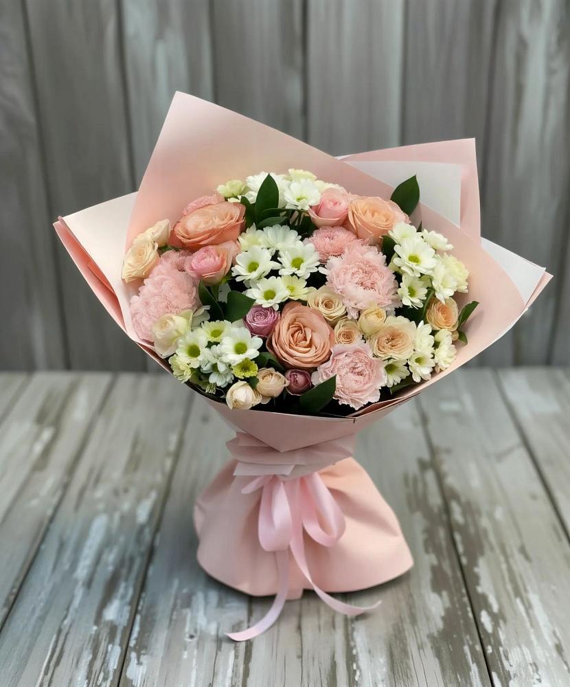 Букет цветов из: Гвоздики, Розы и Хризантемы в Русской Поляне