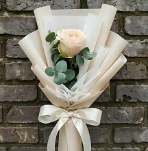Букет цветов из:  Розы в Русской Поляне