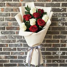 Букет цветов из:  Розы в Русской Поляне