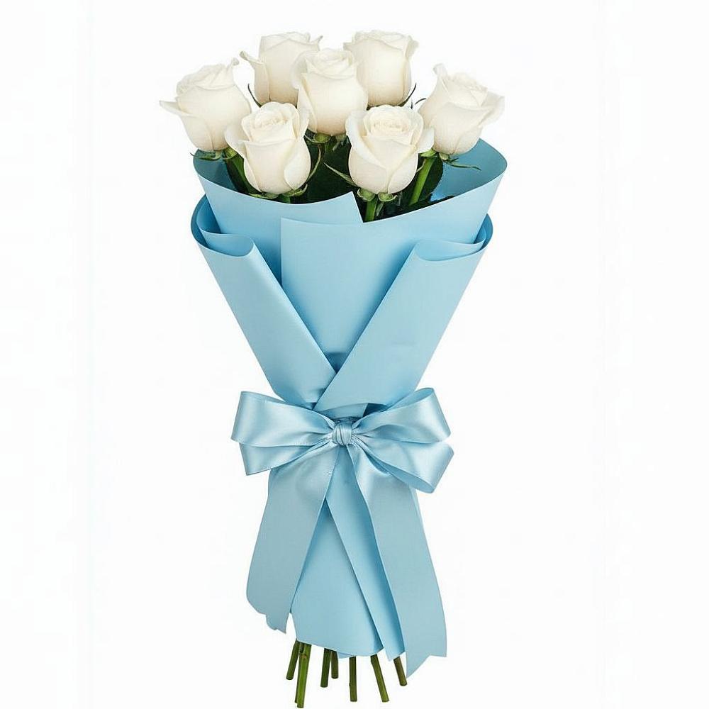 Букет 7 белых роз Проуд в Русской Поляне