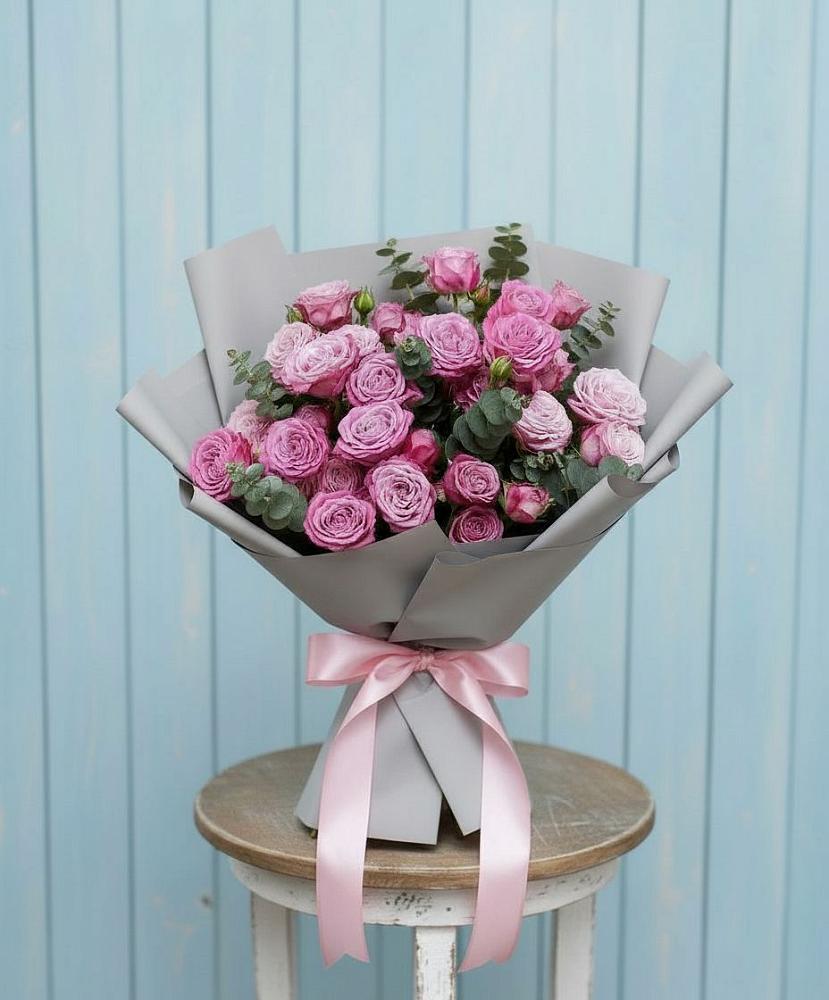 Букет цветов из: Розы в Русской Поляне