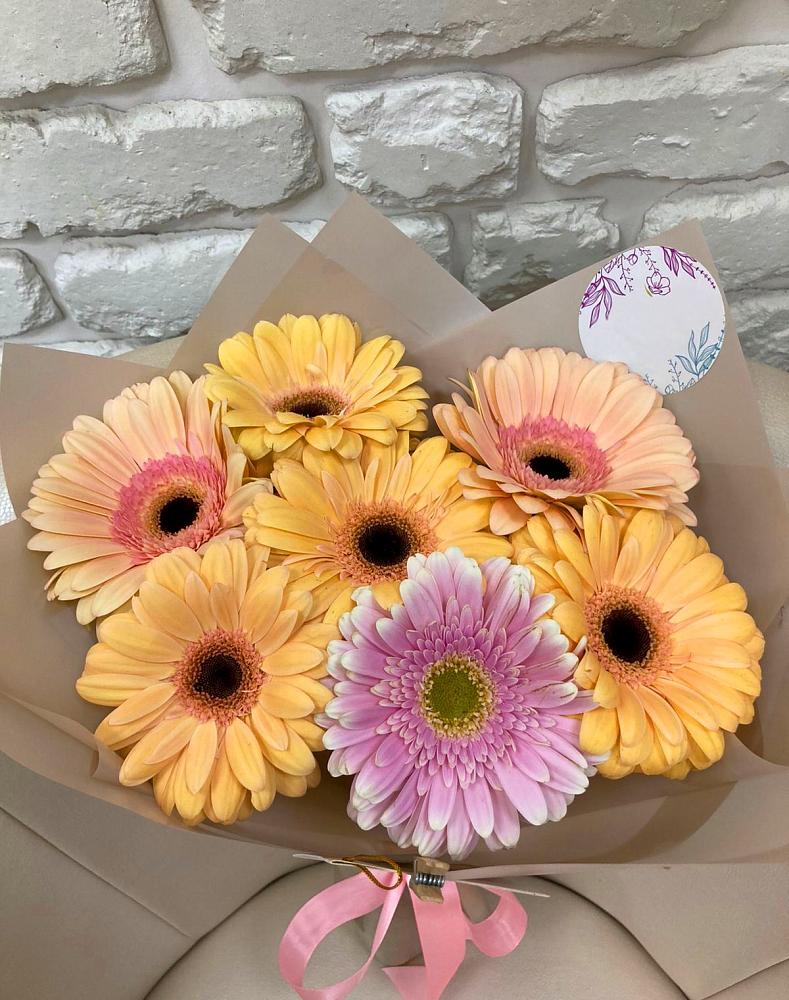 Букет цветов из: Герберы в Русской Поляне