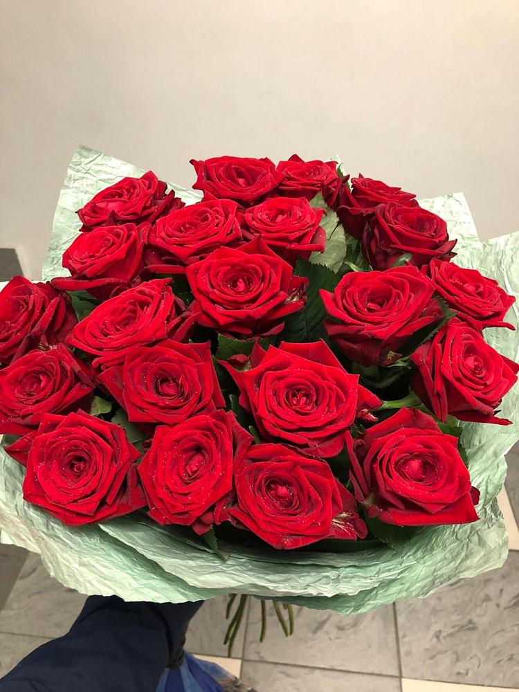 Розы Классика в Русской Поляне Букет Классика в Русской Поляне
