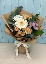 Букет цветов из:  Герберы и Хризантемы в Русской Поляне