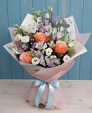 Букет цветов из:  Лизиантусы, Розы, Альстромерии и Гипсофила #REPLACE_PRED# Русской Поляне