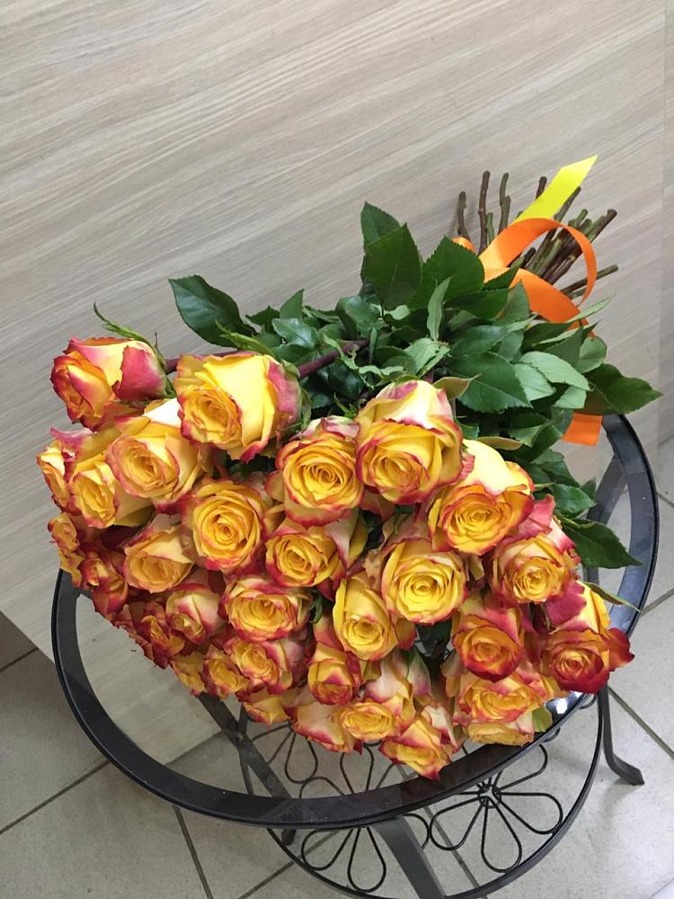 Букет Желтые розы в Русской Поляне