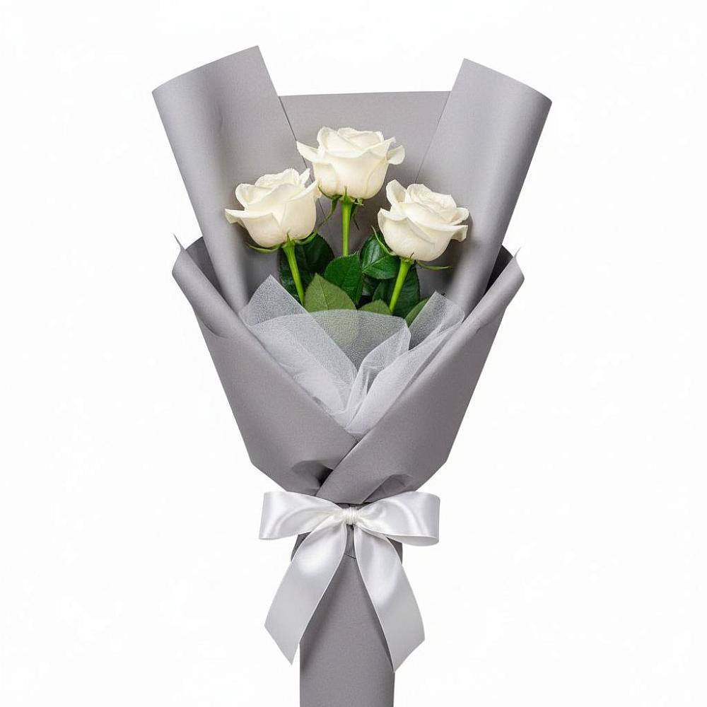 Букет 3 белые розы в Русской Поляне