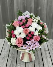 Букет цветов из:  Альстромерии, Гвоздики, Розы и Хризантемы в Русской Поляне