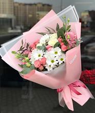 Букет цветов из:  Розы, Лизиантусы и Хризантемы в Русской Поляне