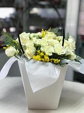 Цветочная композиция из Розы  в Русской Поляне