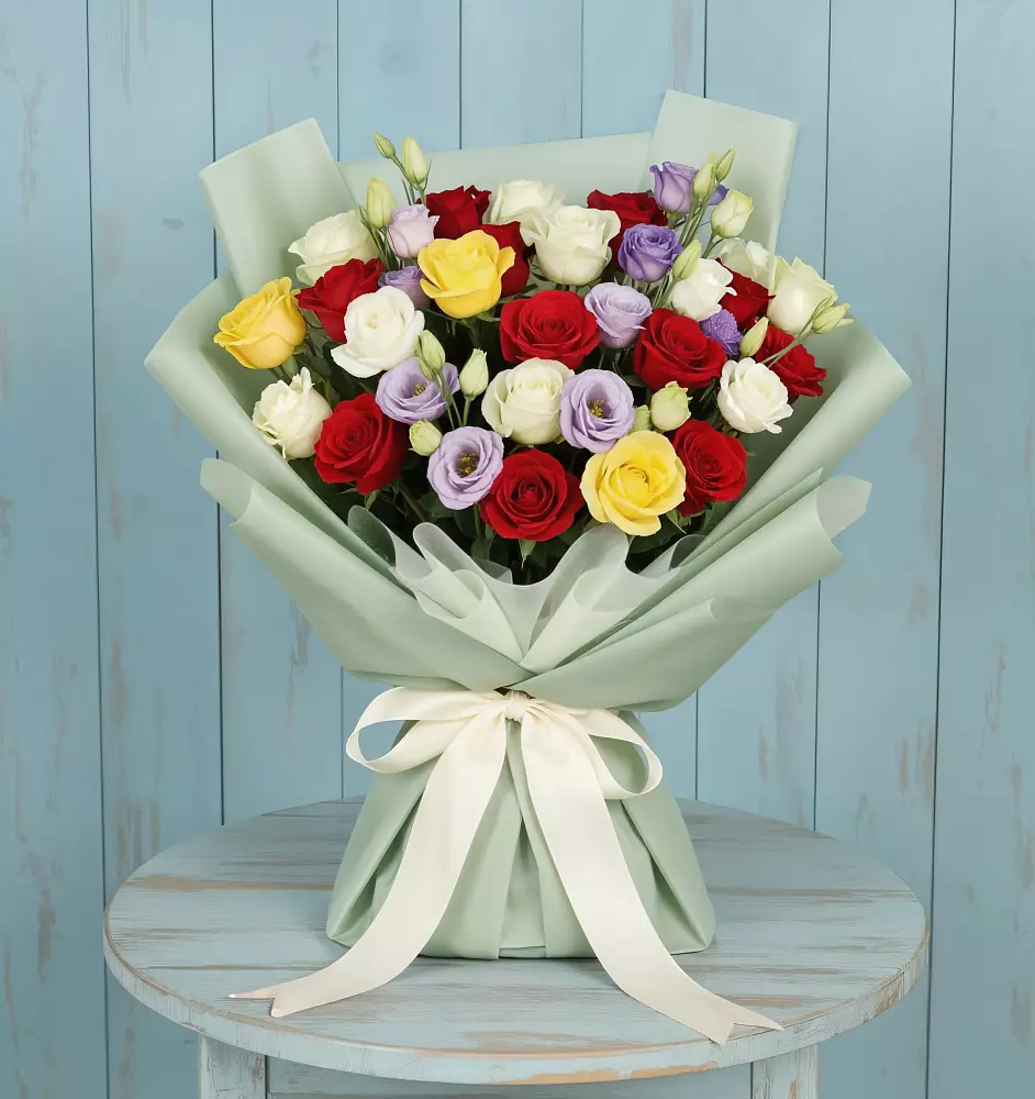 Букет цветов из: Розы в Русской Поляне